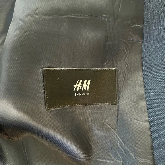 Men’s Navy Suit
